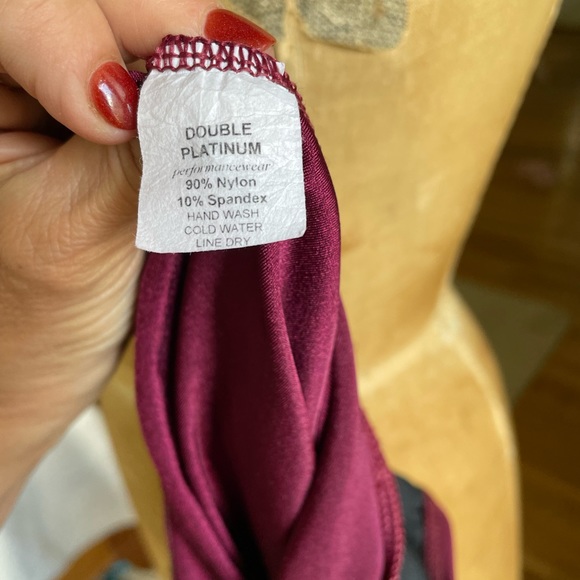 Flip and fly like Simone Biles! Ladies dance or gymnastics leotard, adult medium - Picture 4 of 4